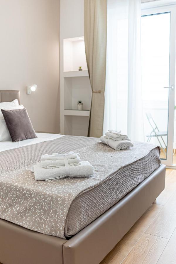 White Gold Bed and Breakfast Neapel Exteriör bild
