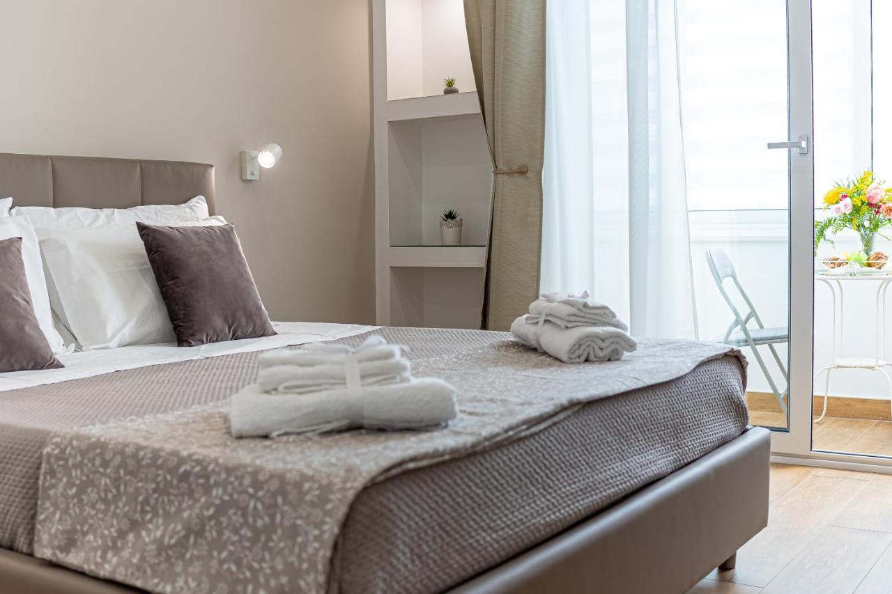 White Gold Bed and Breakfast Neapel Exteriör bild